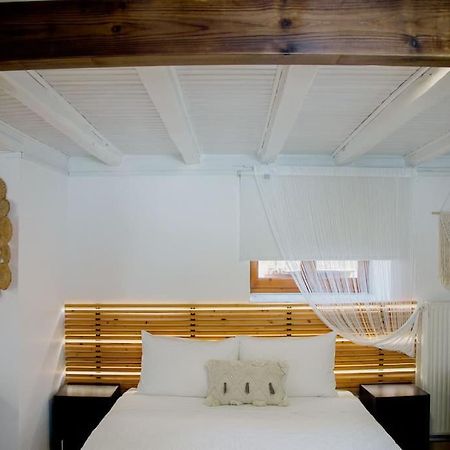 Yard- Family Retreat Apartment Corinth ภายนอก รูปภาพ